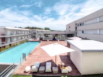 Zenitude Hotel & Résidence Le Maestria 3* | Côte d'Azur, France