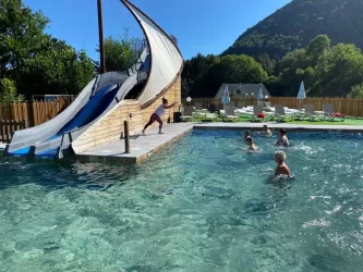 Camping Pommeraie 4* | Auvergne, France