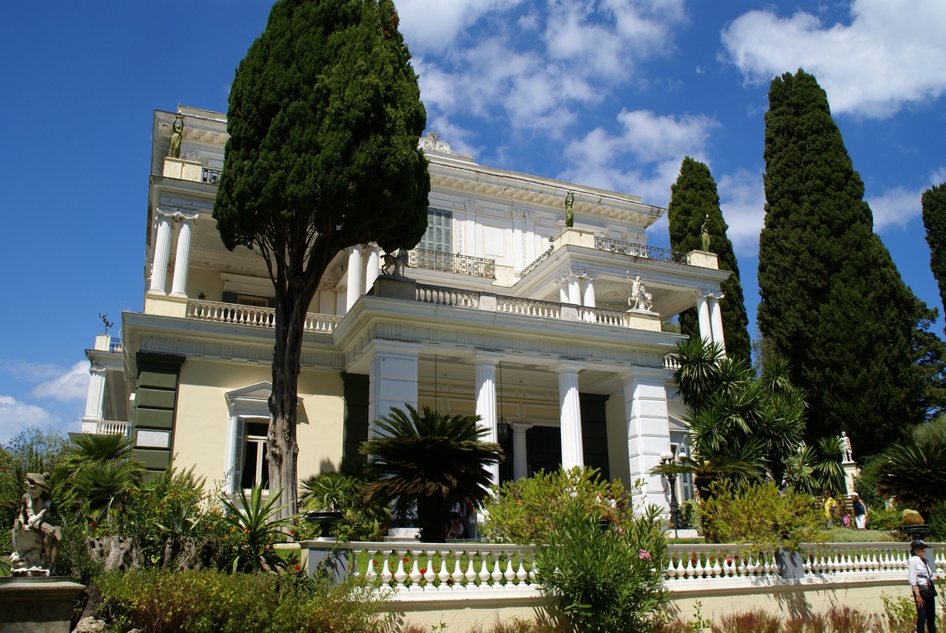 Achilleion-palais-de-l’impératrice-Corfu-Grêce