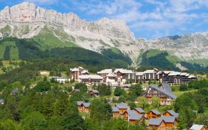 Des Vacances Économiques aux Alpes et Savoie (France)