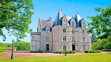 Château de Périgny 3* | Poitou-Charentes, France